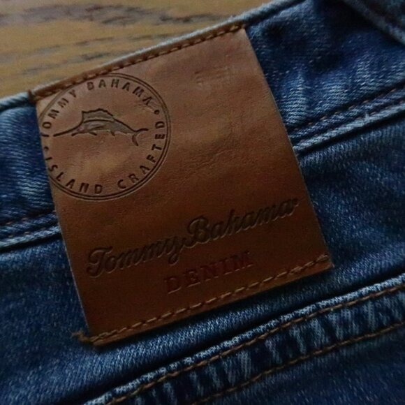 Tommy Bahama Island Sands Stretch Denim Jeans (36x34) OMG Soft 🌴 - Picture 9 of 11